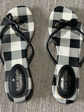 kate spade Black White Gingham Bow Flip Flops 7.5